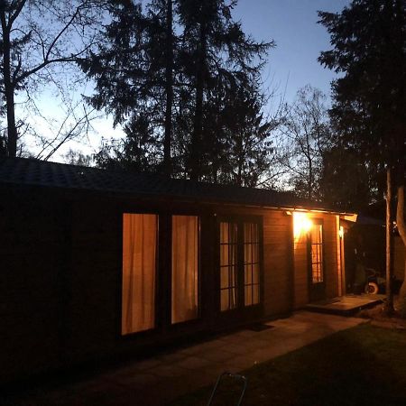 הוילה פוטן 3 Slaapkamer Blokhut Met Opgemaakte Bedden מראה חיצוני תמונה