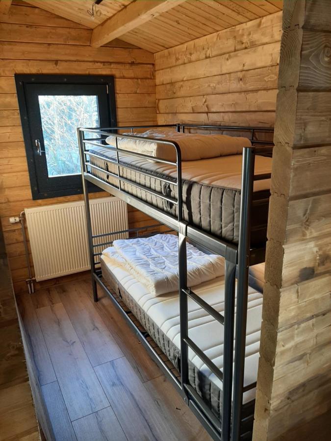 הוילה פוטן 3 Slaapkamer Blokhut Met Opgemaakte Bedden מראה חיצוני תמונה